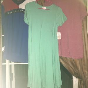XS Lularoe Carly